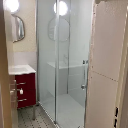 Avec Piscine Proche Ile Des Loisirs *